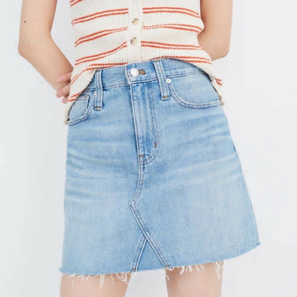 Madewell Rigid A-Line Denim Skirt in Leandra Wash